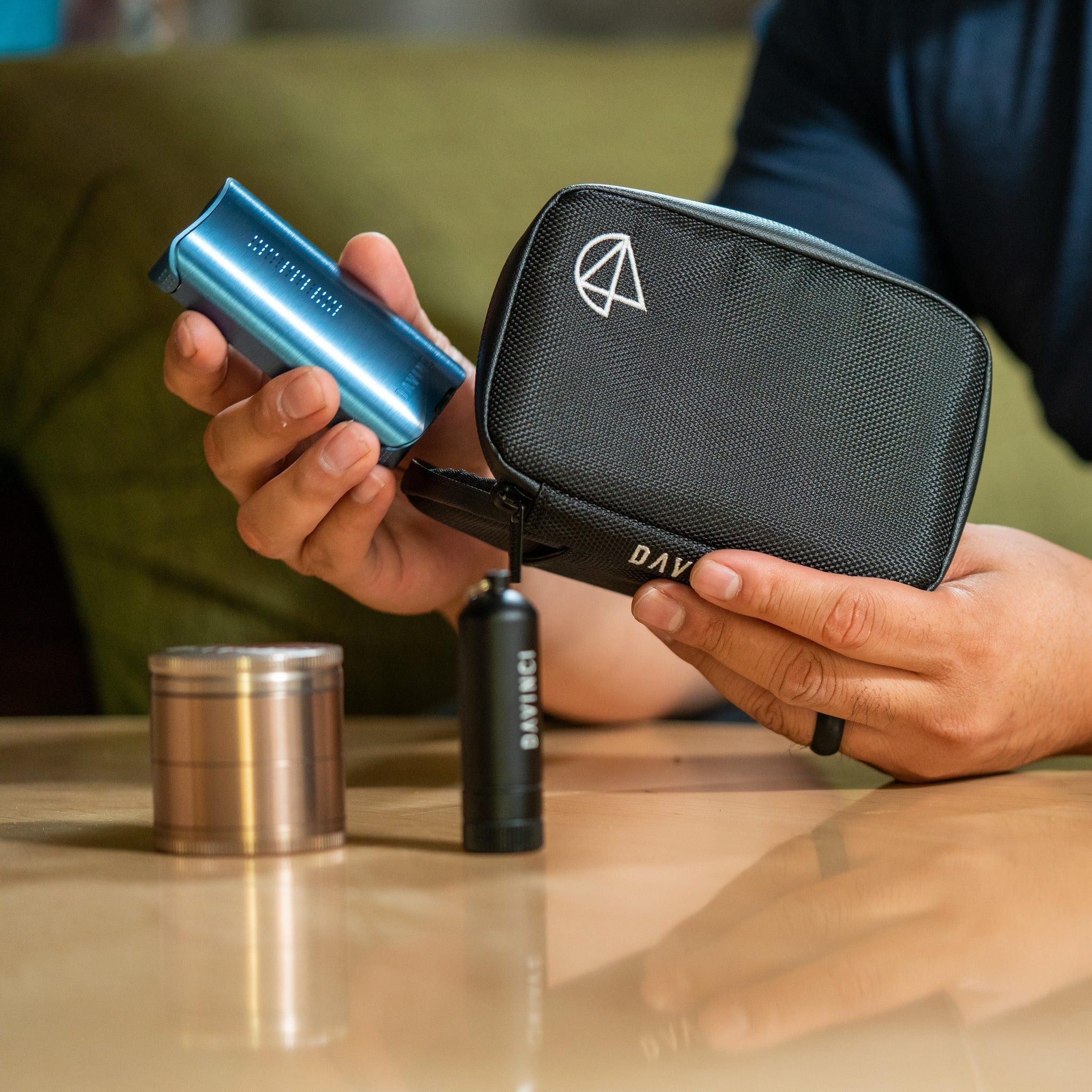 The Benefits of Buying Disposable Vapes in Bulk